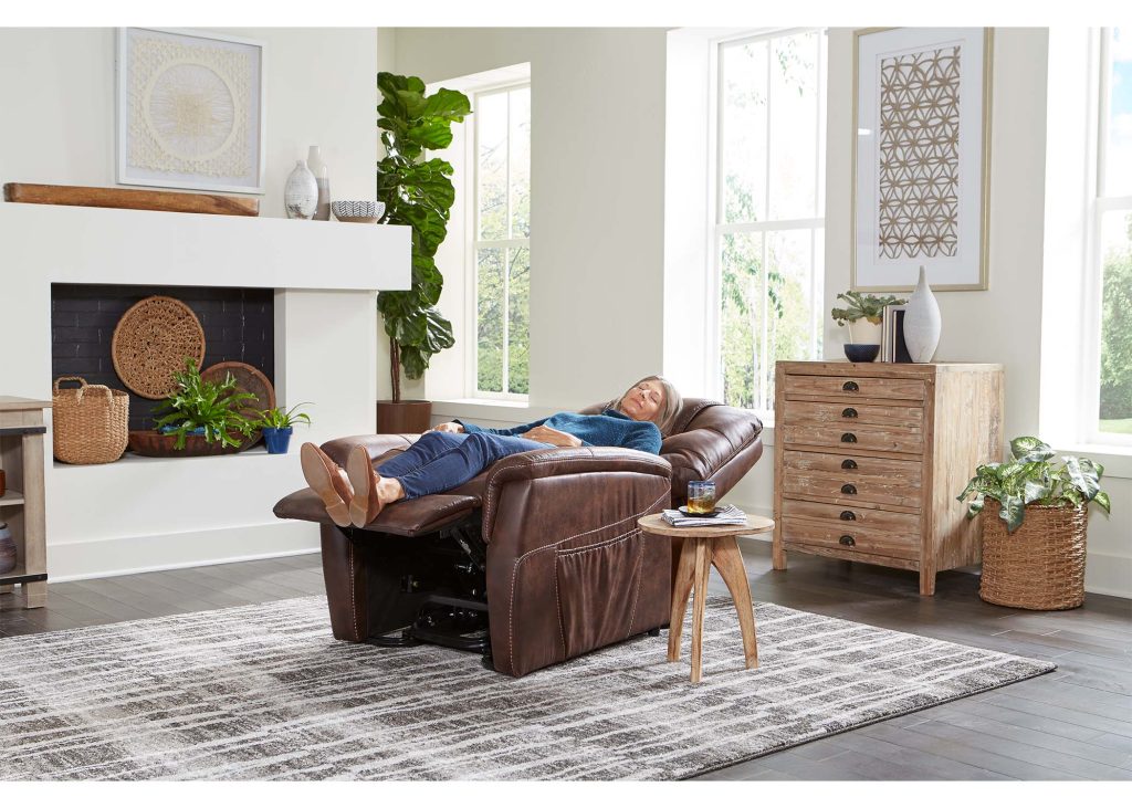 Golden Dione PR446-LAR Large Lift Chair