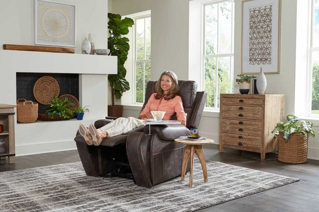 Golden Titan with Twilight PR449-MED Medium Lift Chair